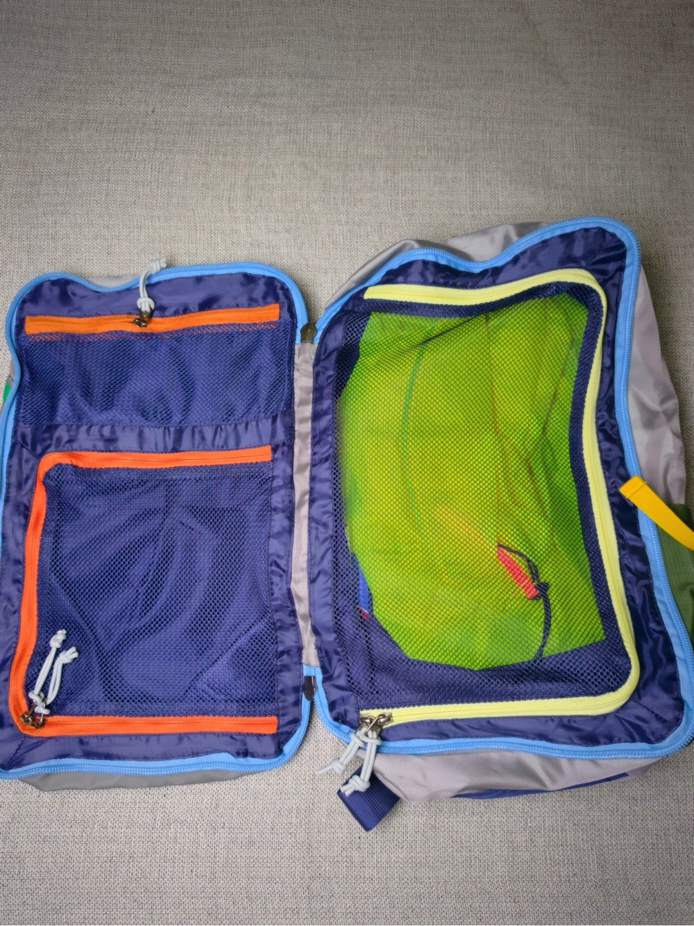 Cotopaxi Allpa 28 L Backpack - Gray with Teal, Purple & Orange Accents NWT - Picture 3 of 3